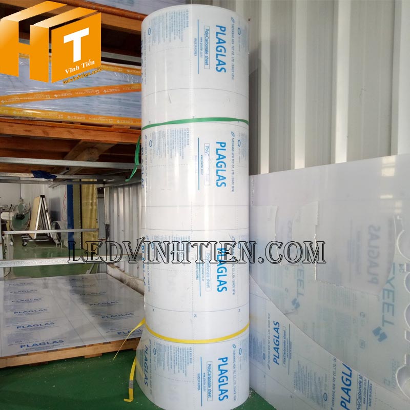 Ứng dụng tấm lợp lấy sáng Plaglas giá rẻ