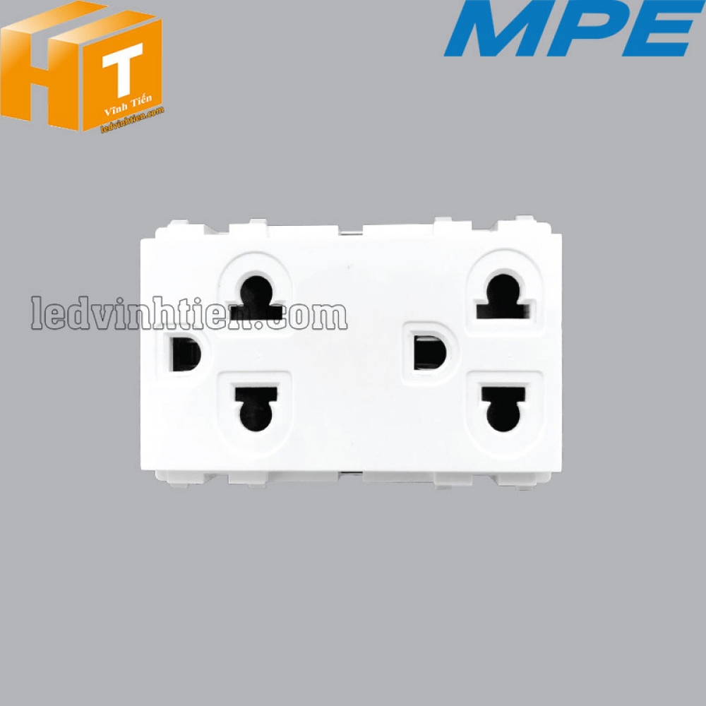 Ổ cắm đôi 3 chấu A6UES2