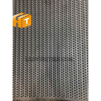 Tấm thép đục lổ