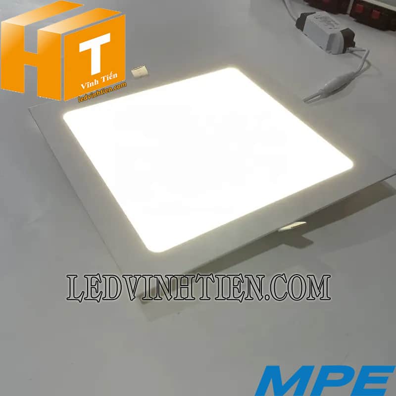 Đèn led panel âm trần vuông dimmer 15W ánh sáng trắng, vàng