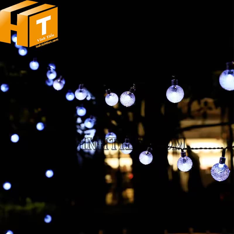 Đèn led bi bọt nước màu trắng