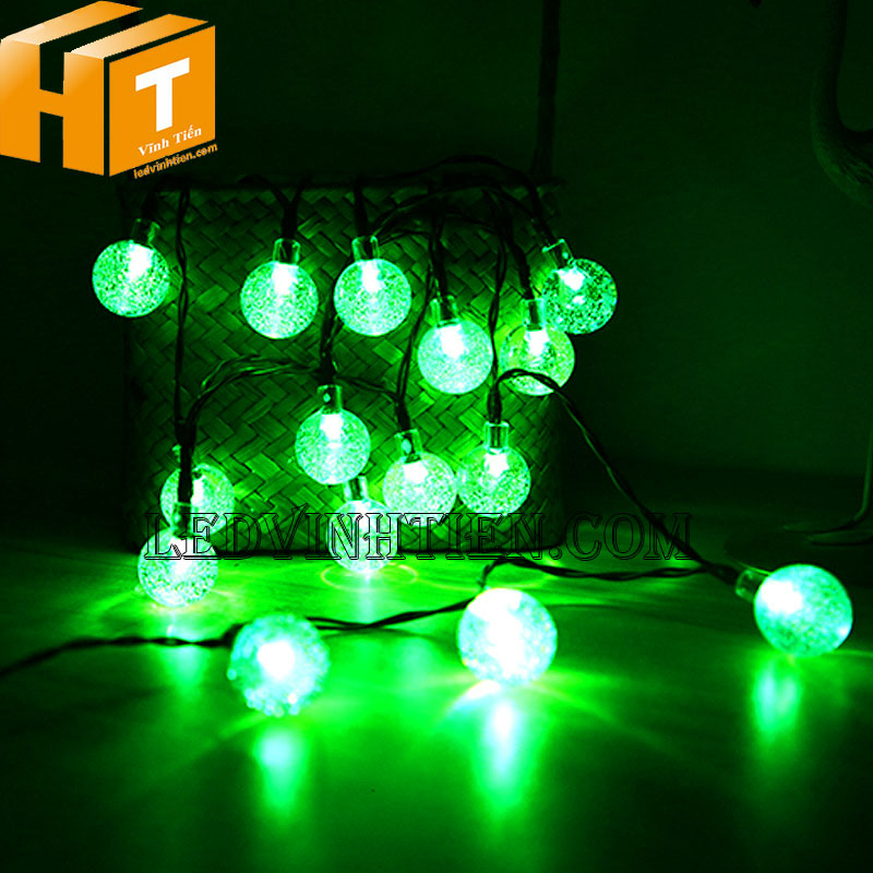 Đèn led bi bọt nước màu xanh lá.