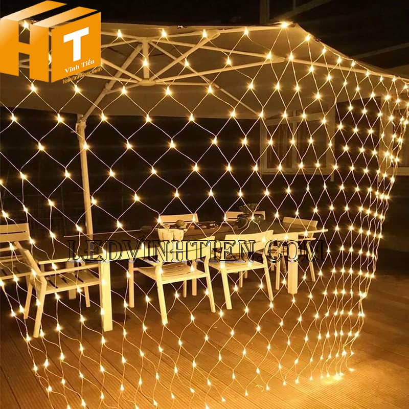 Đèn rèm led lưới cá sáng đứng yên