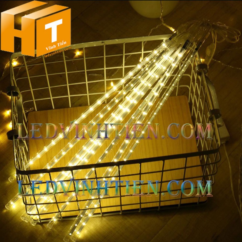 Đèn led hiệu ứng mưa rơi màu vàng hcm