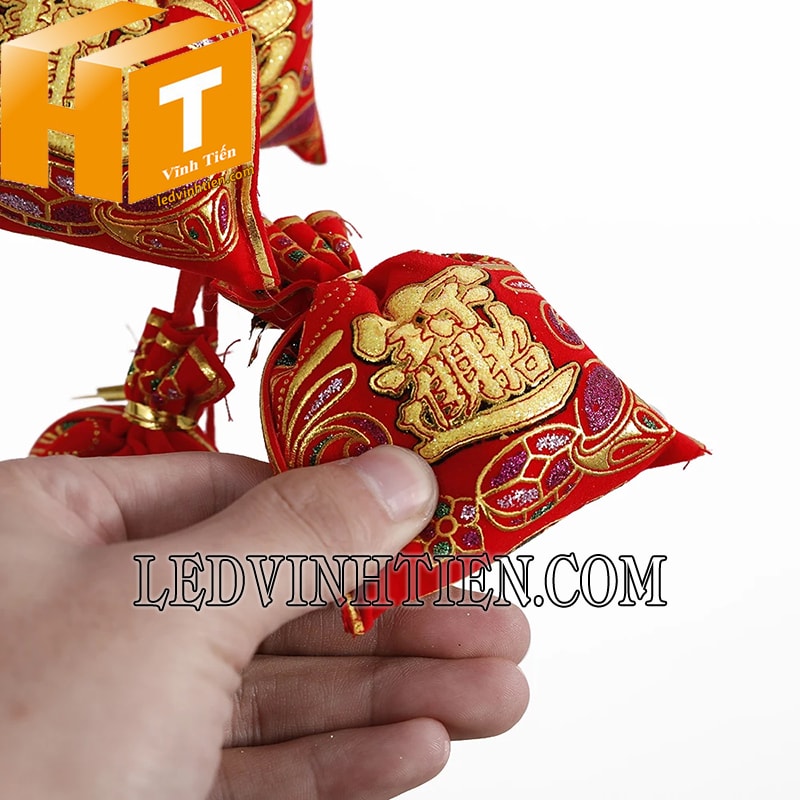 Túi tài lộc treo trang trí Tết