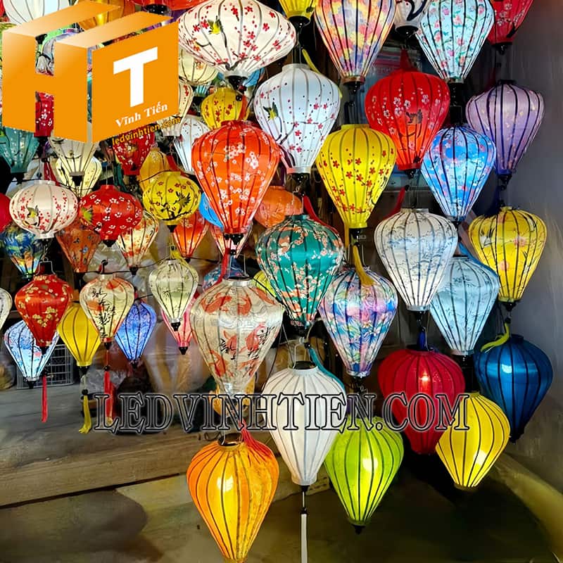 Lồng đèn Hội An trang trí Tết