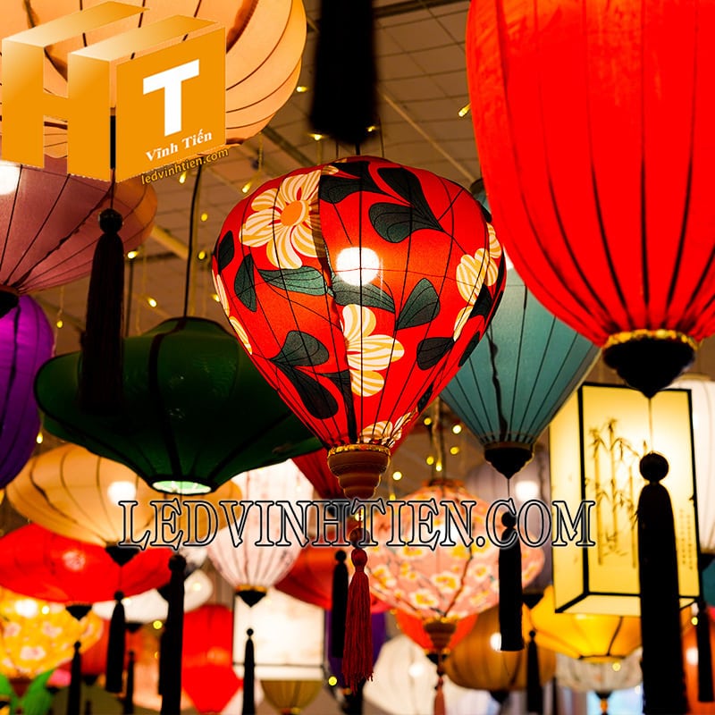 Lồng đèn phong cách Hội An