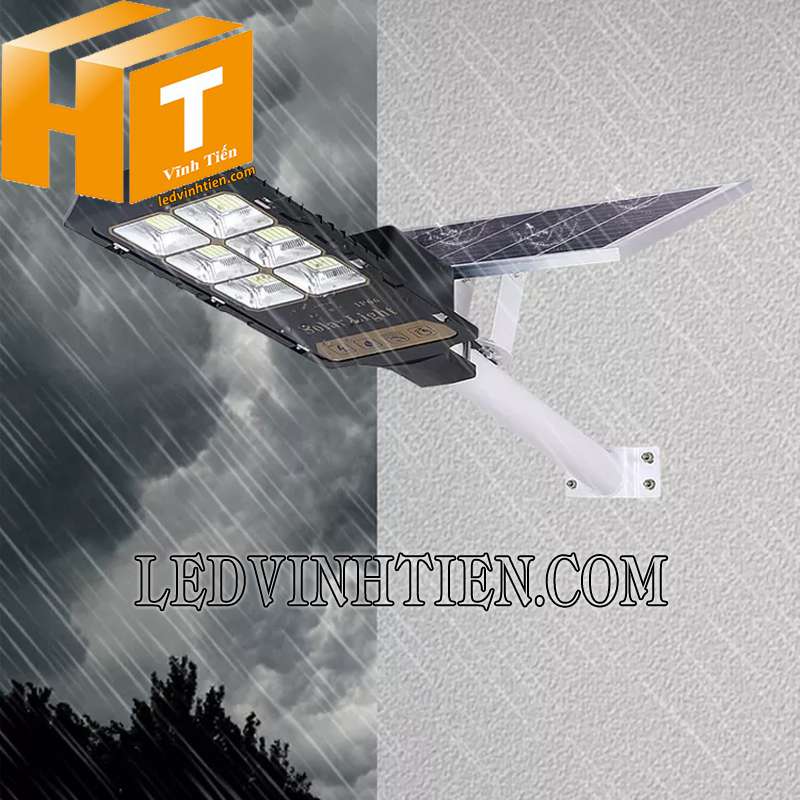đèn đường NLMT 300W