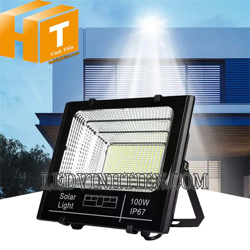 Đèn pha led 100W năng lượng mặt trời