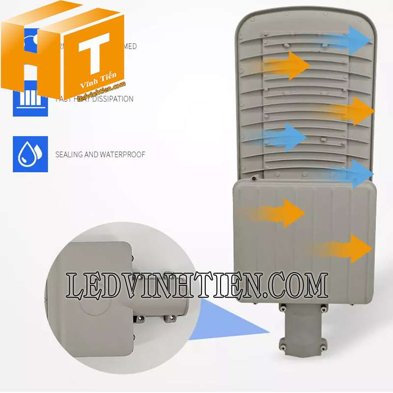 đèn đường NLMT 300W loại tốt