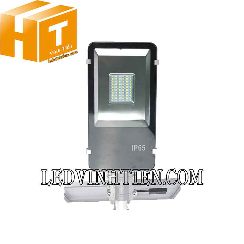 đèn đường led năng lượng mặt trời 100W được bán tại Sài Gòn