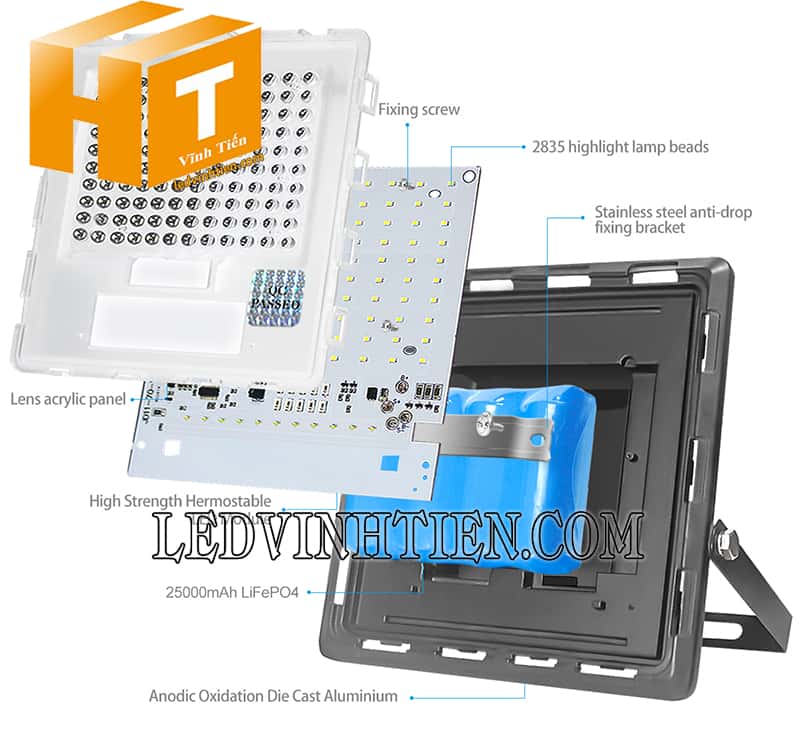 Đèn năng lượng mặt trời 120W giá rẻ