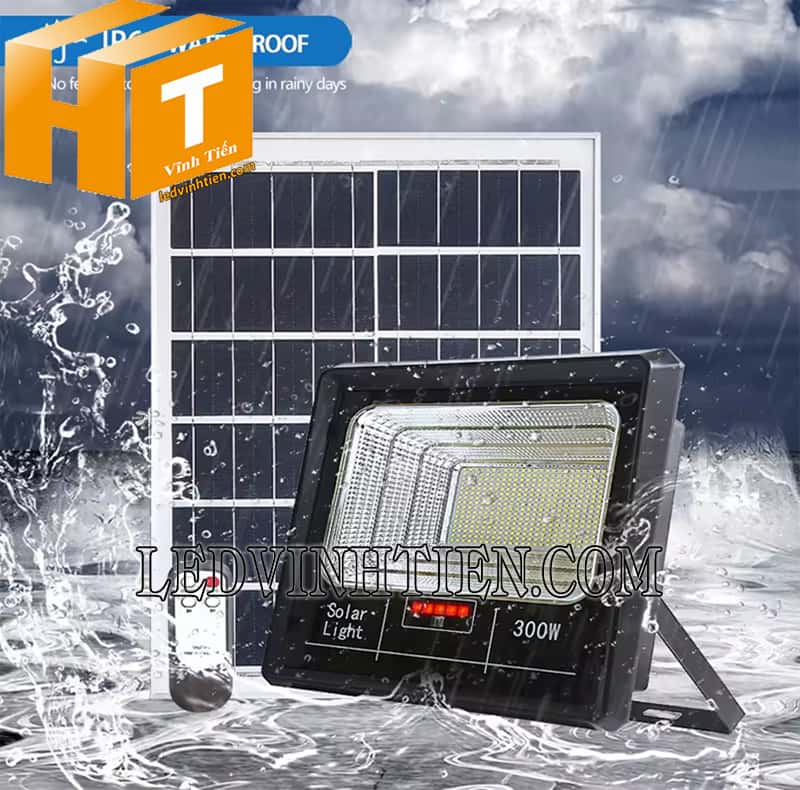Đèn năng lượng mặt trời 300W