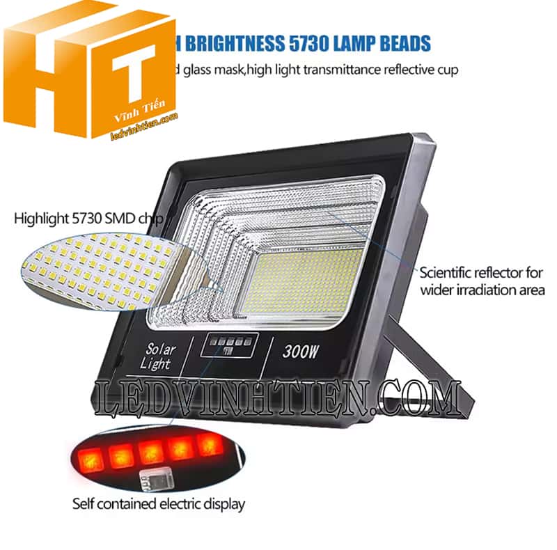 Đèn pha 300w năng lượng mặt trời loại tốt
