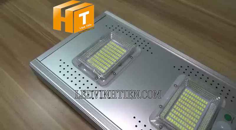 đèn đường mặt trời 300W Jindian