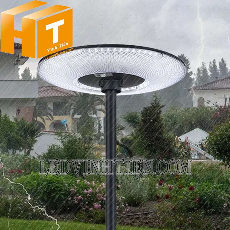đèn sân vườn năng lượng mặt trời UFO 600W