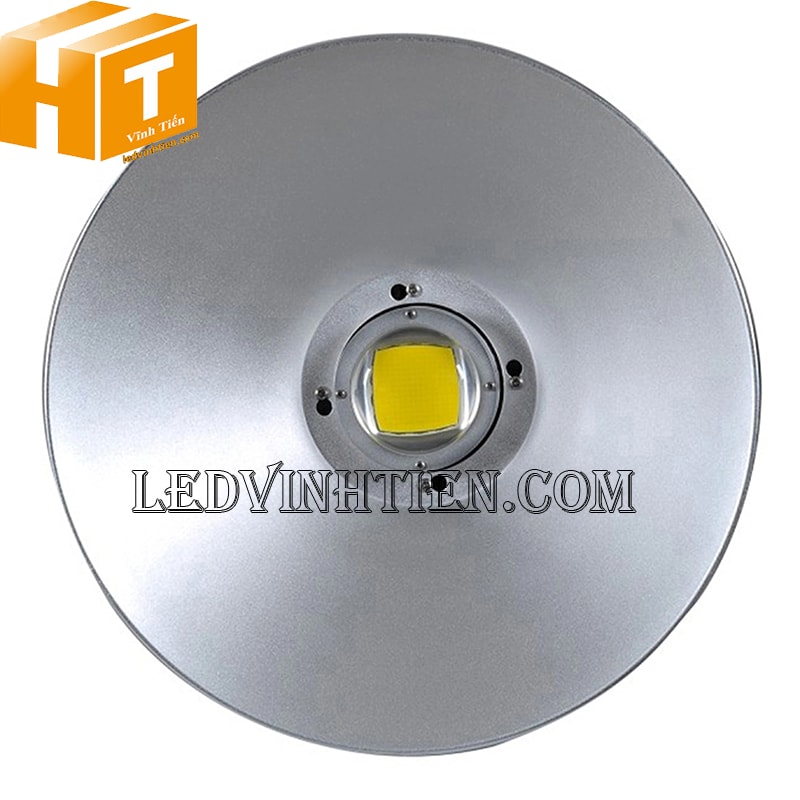 Đèn led cho nhà xưởng 50W dùng để chiếu sáng kho bãi