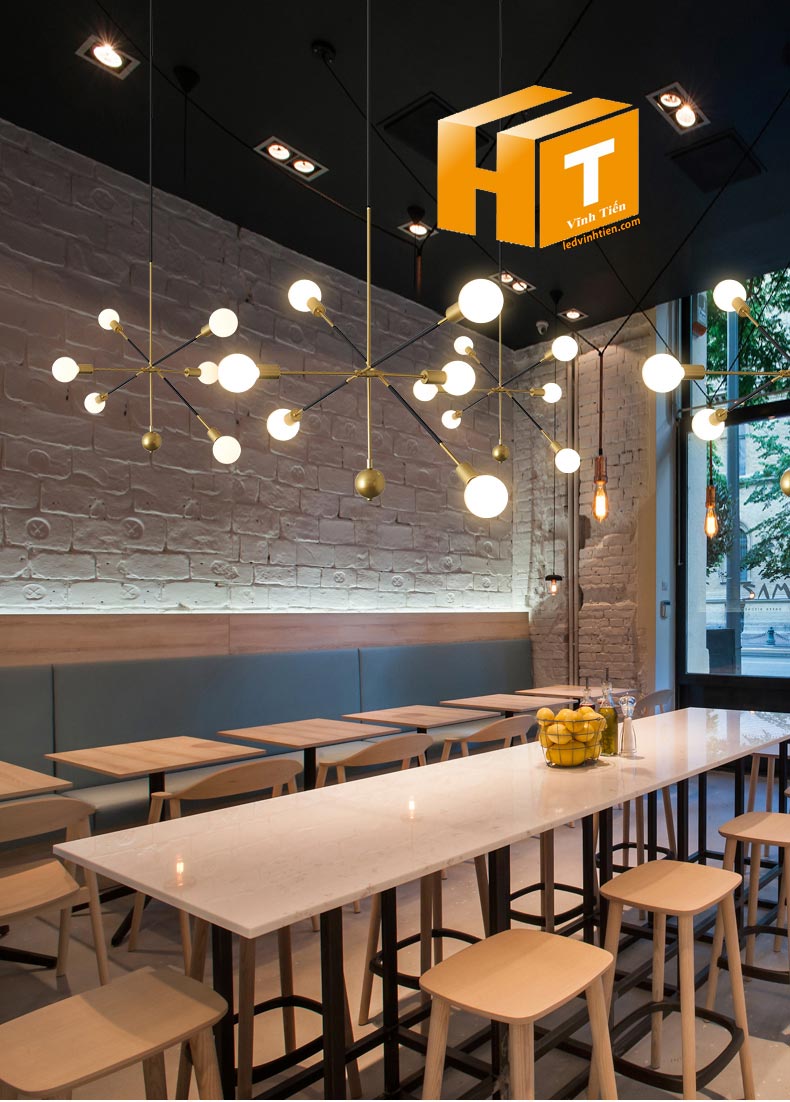  Đèn trần trang trí phòng khách mã VTPK0001,  ốp trần trí nhà, hay các phòng khách nhỏ, với nhiều phong cách cổ điển, hiện đại, đơn giản, ánh sáng êm dịu, không gây chóa mất, loại tốt, giá rẻ, chất lượng, chính hãng ledvinhtien.com