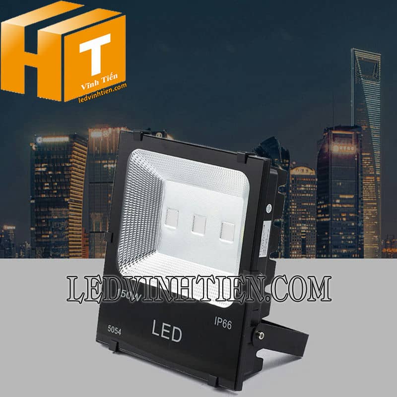 Đèn led pha 150W 7 màu chóa kim cương