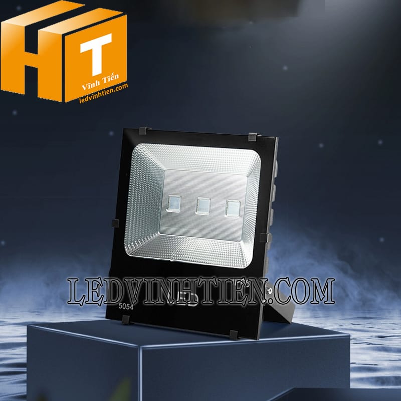 Đèn pha led 150w 7 màu