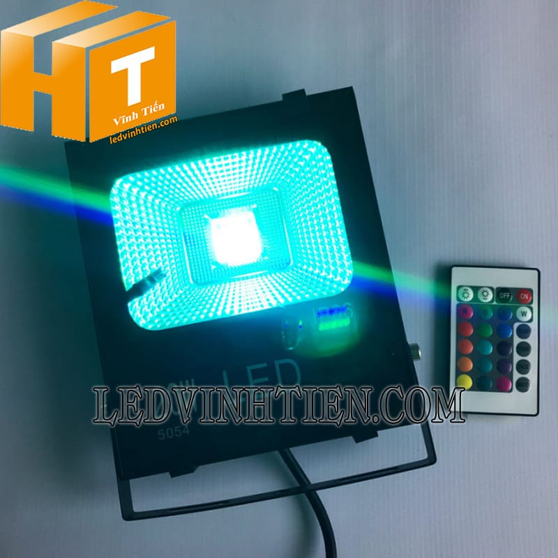 Đèn pha led 20w RGB có remote