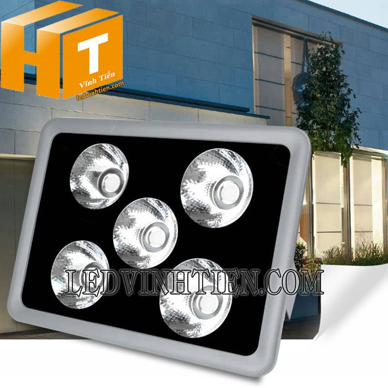 Đèn led pha cốc 250W 7 màu