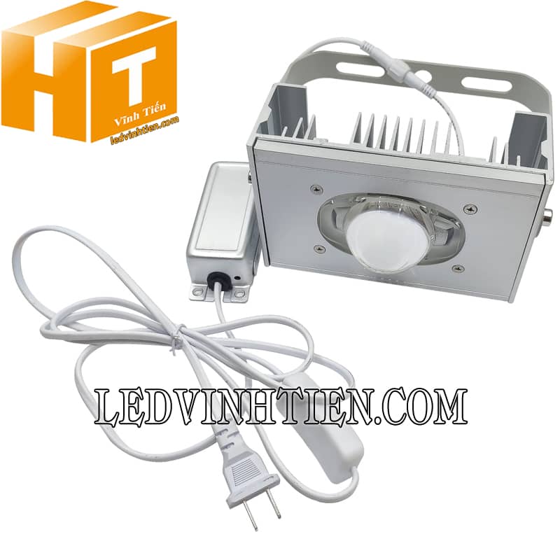 Đèn pha dùng điện 12V siêu sáng