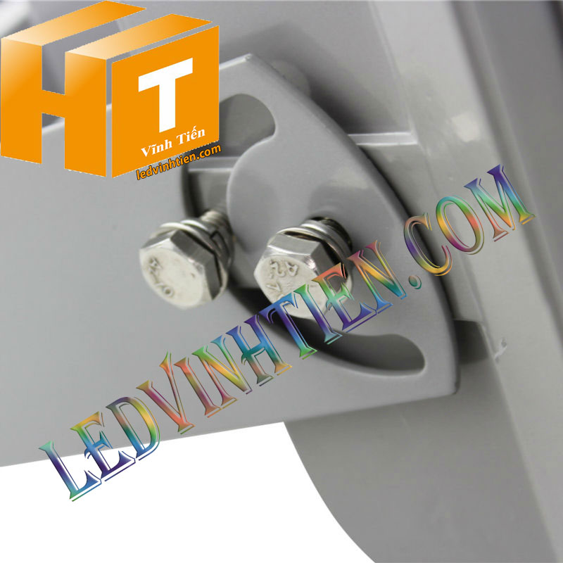 Hình ảnh chi tiết mọi góc cạnh của Đèn pha led 150W vỏ xám loại tốt, giá rẻ, đủ công suất, chip led epistar,  Bridgelux, nichia, philips, dùng chiếu sáng ngoài trời là sản phẩm của công ty đèn led Vĩnh Tiến, nhập khẩu và phân phối sỉ đèn pha chiếu xa được sử dụng cho chiếu sáng biển quảng cáo, sân chơi thể thao, chiếu sáng cho các nhà xưởng, bảng hiệu, bảng quảng cáo,chiếu sáng công cộng,chiếu sáng sân vườn, IP66, 67, 65, ÁNH SÁNG TRẮNG, VÀNG | Góc chiếu 130 độ | LEDVINHTIEN.COM. Công ty chúng tôi chuyên đèn led công nghiệp chiếu sáng xa, rộng, chiếu sáng bảng hiệu, chiếu sáng bảng quảng cáo DÙNG CHIẾU SÁNG NGOÀI TRỜI, SÂN VẬN ĐỘNG, SÂN BANH, QUẢNG TRƯỜNG, CÔNG VIÊN,...