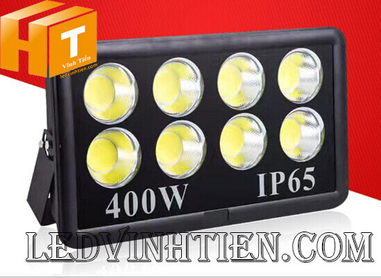 Đèn pha led cob 400w là sản phẩm của công ty đèn led Vĩnh Tiến, nhập khẩu và phân phối sỉ, Đèn pha led cob 400w được sử dụng cho chiếu sáng biển quảng cáo, sân chơi thể thao, chiếu sáng cho các nhà xưởng, bảng hiệu, bảng quảng cáo,chiếu sáng công cộng,chiếu sáng sân vườn, IP66, 67, 65, ÁNH SÁNG TRẮNG, VÀNG | Góc chiếu 60 độ | LEDVINHTIEN.COM chuyên đèn led công nghiệp chiếu sáng xa, rộng, chiếu sáng bảng hiệu, chiếu sáng bảng quảng cáo DÙNG CHIẾU SÁNG NGOÀI TRỜI, SÂN VẬN ĐỘNG, SÂN BANH, QUẢNG TRƯỜNG, CÔNG VIÊN,...