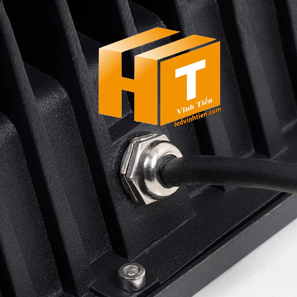 Đèn pha ly 150w, là sản phẩm của công ty đèn led Vĩnh Tiến, nhập khẩu và phân phối sỉ , đèn pha led ly led tụ quang 150W được sử dụng cho chiếu sáng biển quảng cáo, sân chơi thể thao. Đèn pha led 150W chiếu xa - tụ quang ledvinhtien.com chiếu sáng cho các nhà xưởng, bảng hiệu, bảng quảng cáo,chiếu sáng công cộng,chiếu sáng sân vườn Đèn pha led ly sử dụng chip tụ quang công xuất 150W IP66, 67, 65, ÁNH SÁNG TRẮNG, VÀNG | Góc chiếu 60 độ | LEDVINHTIEN.COM chuyên đèn led công nghiệp chiếu sáng xa, rộng, chiếu sáng bảng hiệu, chiếu sáng bảng quảng cáo DÙNG CHIẾU SÁNG NGOÀI TRỜI, SÂN VẬN ĐỘNG, SÂN BANH, QUẢNG TRƯỜNG, CÔNG VIÊN,...