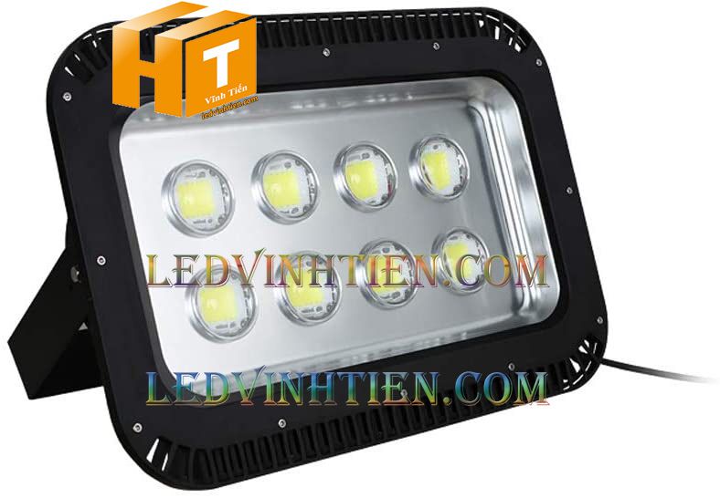 Đèn pha led chiếu sáng tàu biển 400W, Hàng hải, tàu thủy loại tốt, giá rẻ, chất lượng, không bị nhiễu bộ đàm