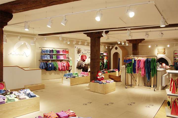 Đèn rọi Shop thời trang