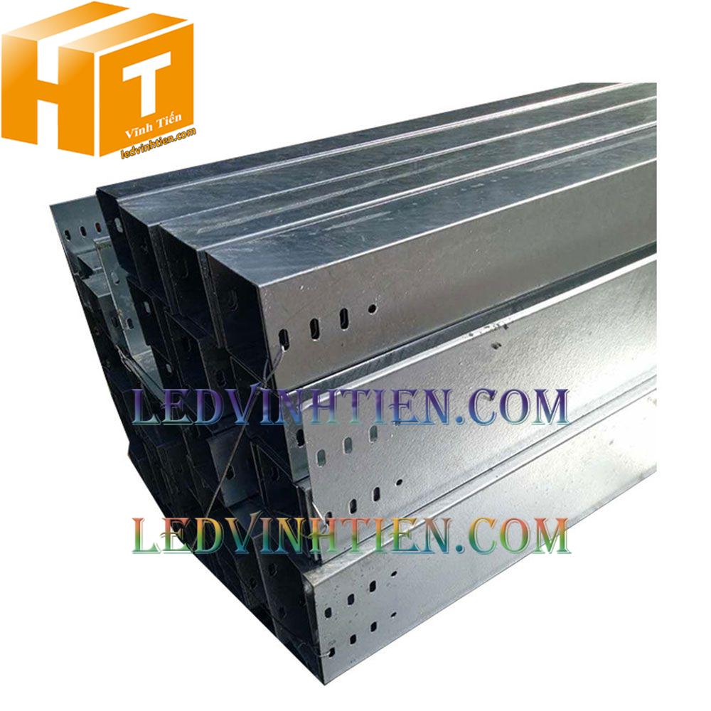 Máng cáp tôn hoa tại tuy hòa