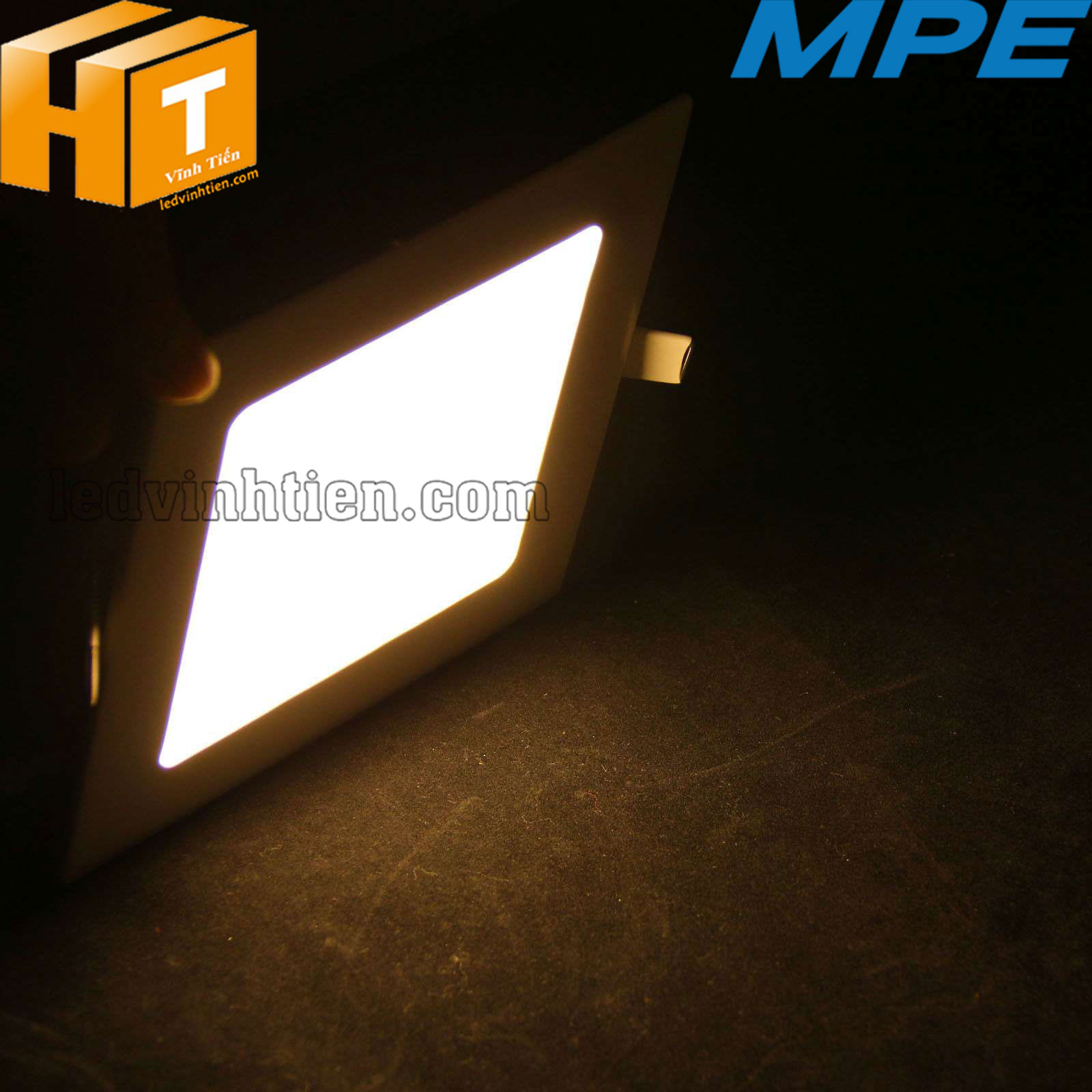 led panel fpd2 600x600 tuy hòa giá rẻ