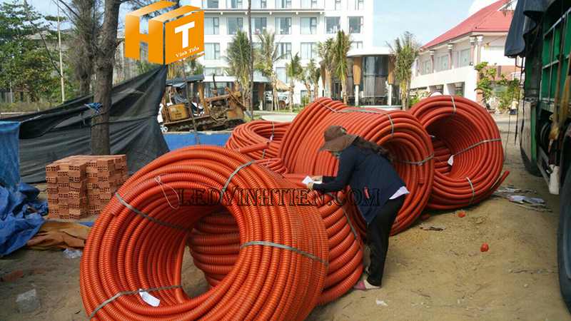 Ống nhựa xoắn HDPE màu cam giao tại bình định