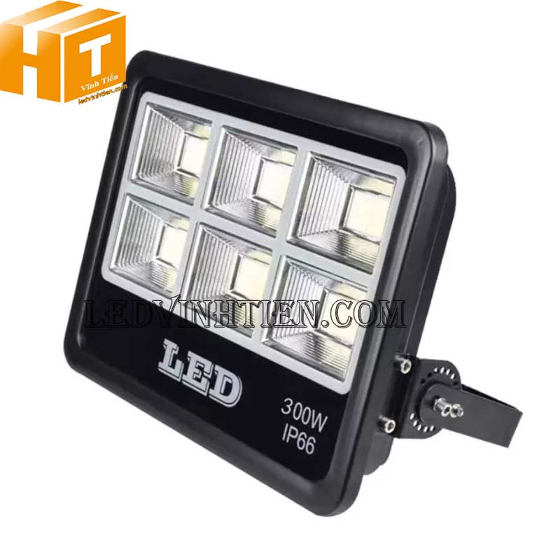 Đèn pha led 200w mắt thần