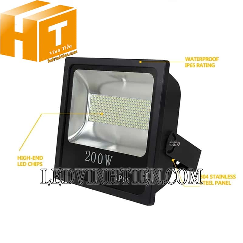 Đèn pha led 200W nhiều led dùng chiếu sáng bảng hiệu quảng cáo