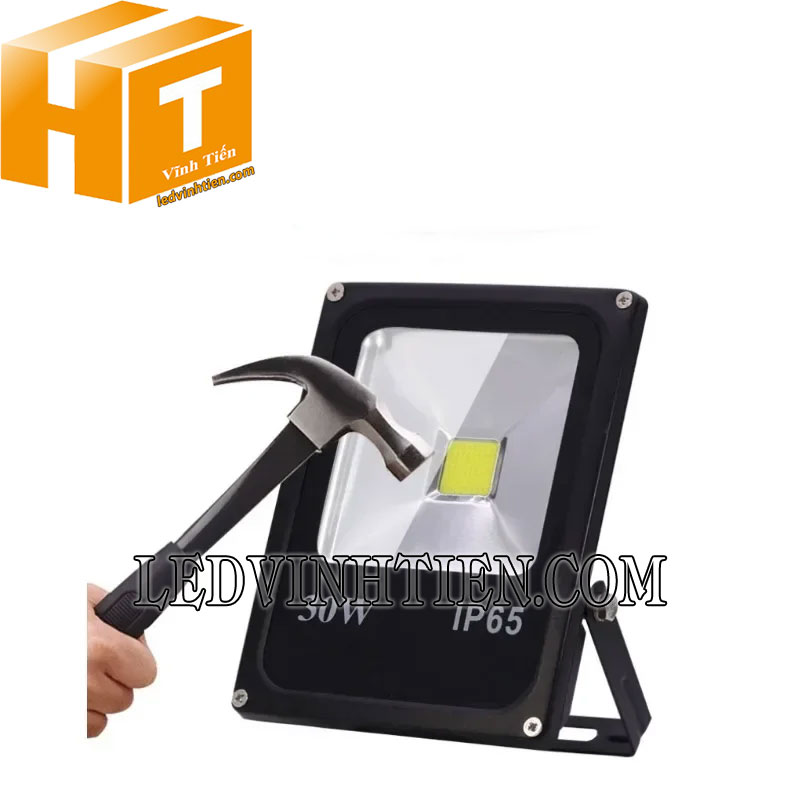 Đèn pha led ngoài trời bền và sáng cực mạnh 30w