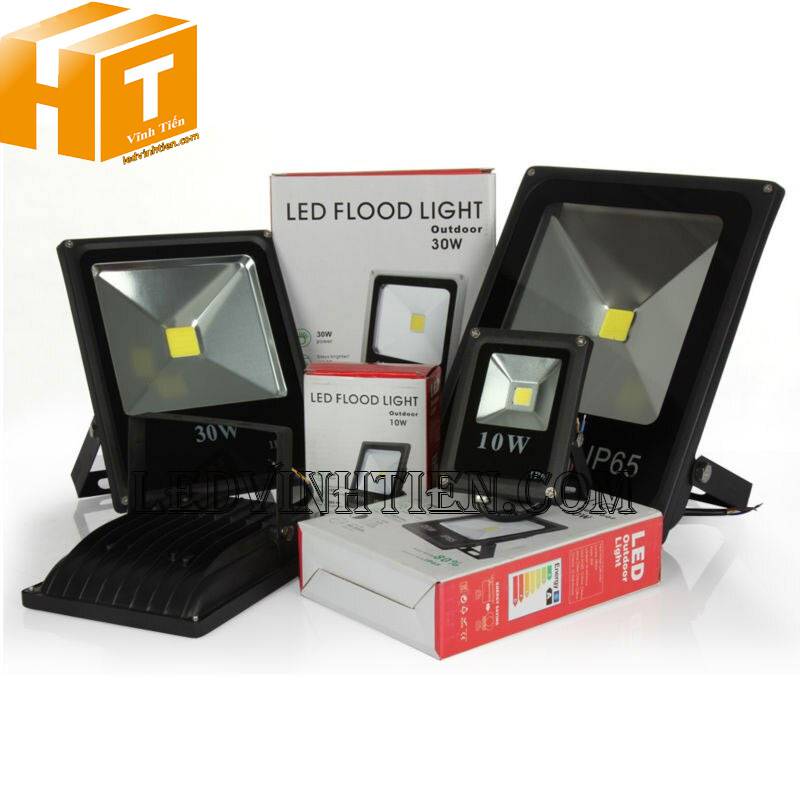 Đèn pha led vỏ đen 30w