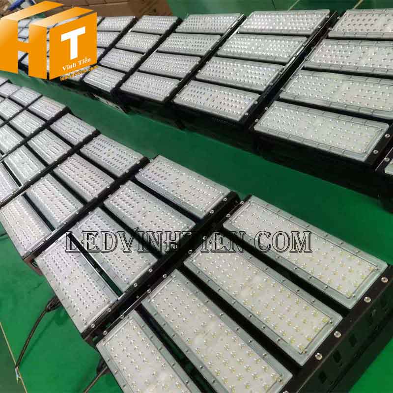 Đèn pha module Phiplips 200w chất lượng cao