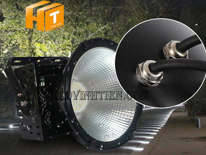 Đèn pha luồng led rọi xa công suất 1000w