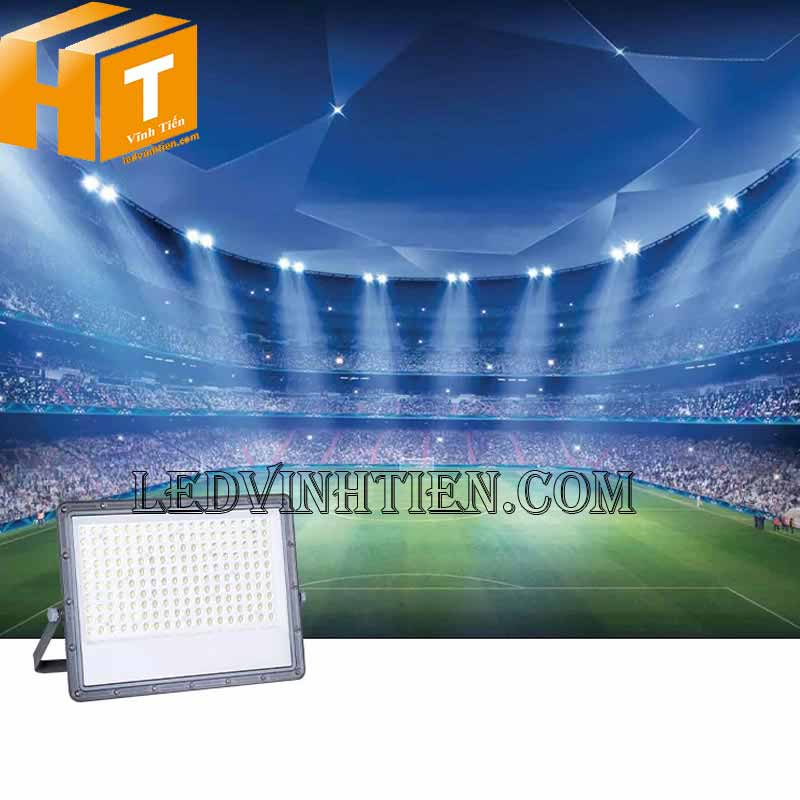 Giá đèn pha led chiếu điểm 200w tại Phú Yên