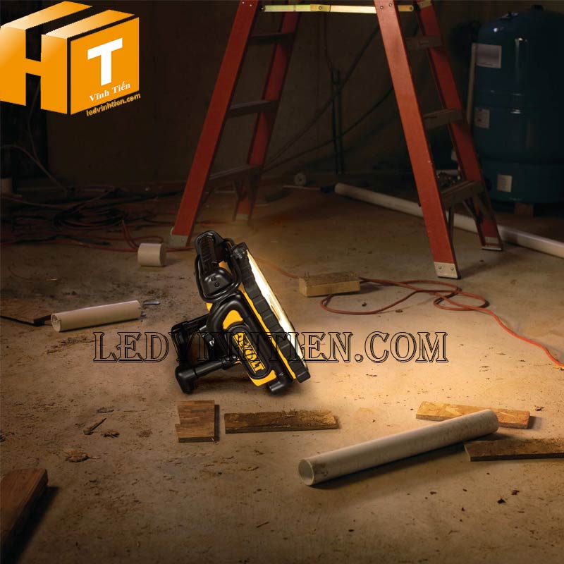 Mua đèn huỳnh quang 38w DeWALT giá rẻ tại Phú Yên