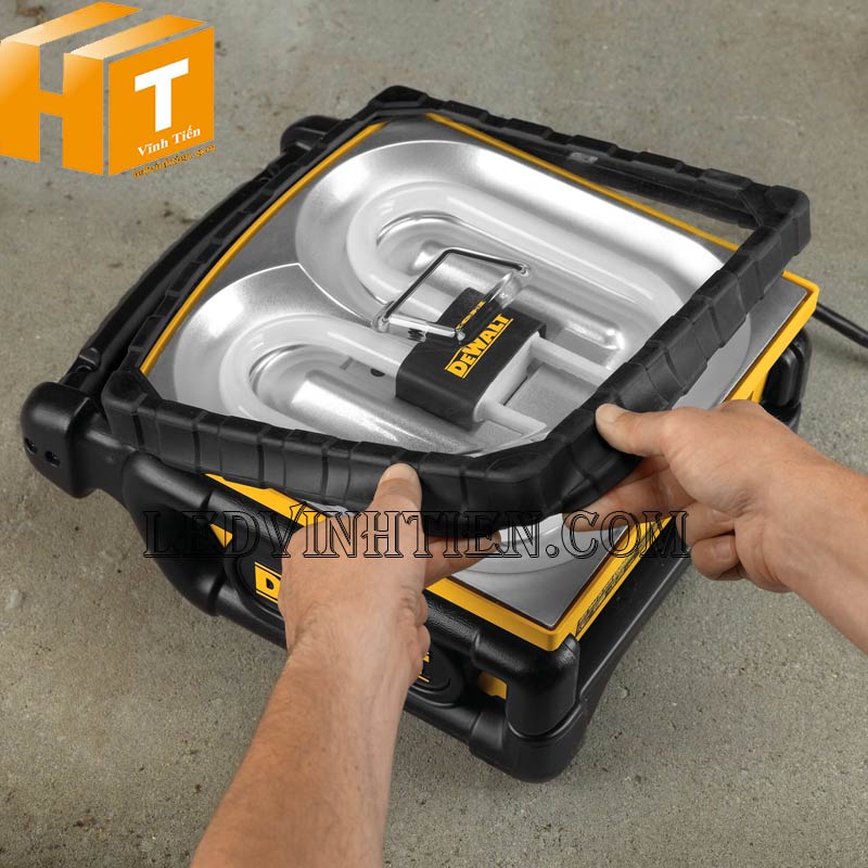 Phân phối pha huỳnh quang 38w DeWALT tại Phú Yên