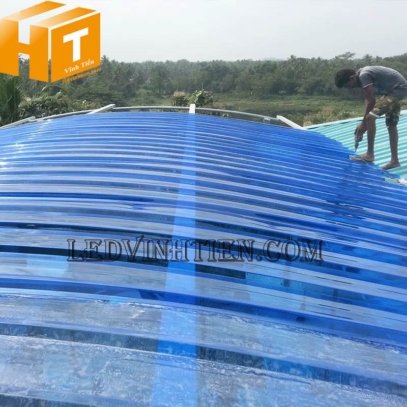 SkyLite - Tấm Polycarbonate lấy sáng lượn sóng