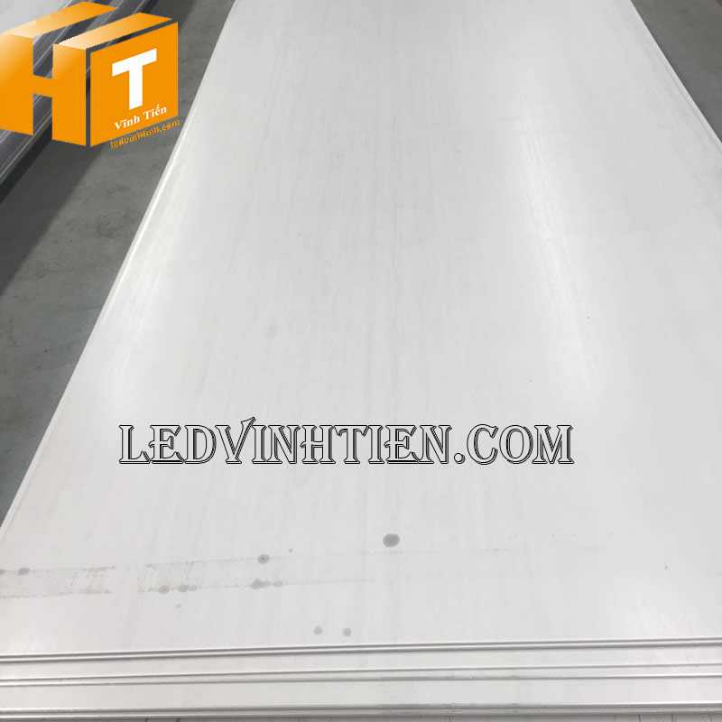 Công ty Vĩnh Tiến phân phối tấm thép chính hãng Hòa Phát tại Phú Yên