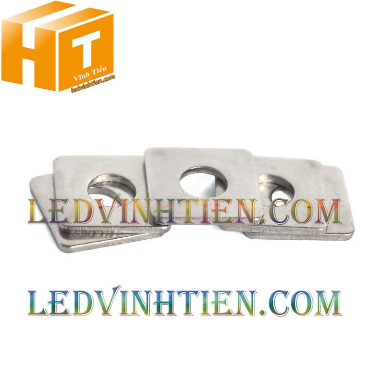 Long đen vuông giá rẻ