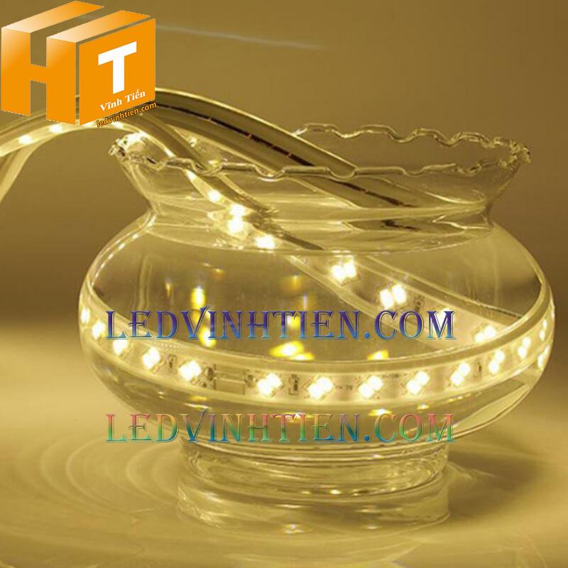 Đèn led dây dán 220v giá rẻ tại tuy hòaa