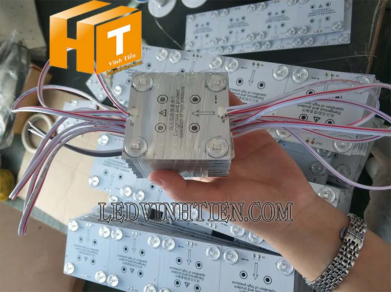 Led module 4 bóng 220V mua giá rẻ hơn tại Vĩnh Tiến