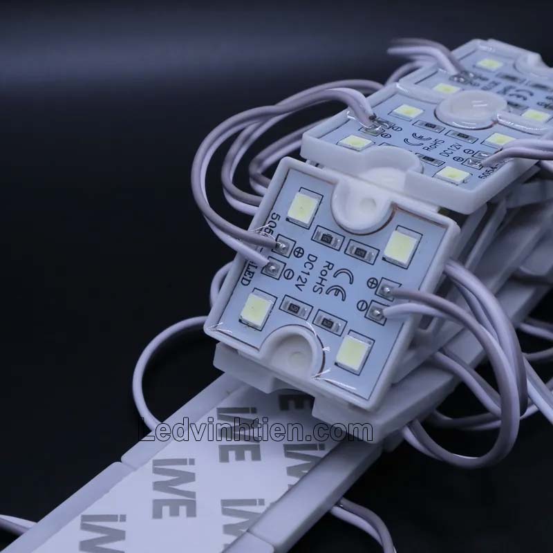 Led module 4 bóng 5050 đế nhựa màu trắng
